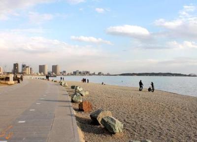 دریاچه چیتگر، محلی برای سرگرمی و آرامش در مرکز دریاچه چیتگر، محلی برای سرگرمی و آرامش در مرکز